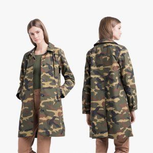 Herschel Woman's Mac Jacket Woodland Camo